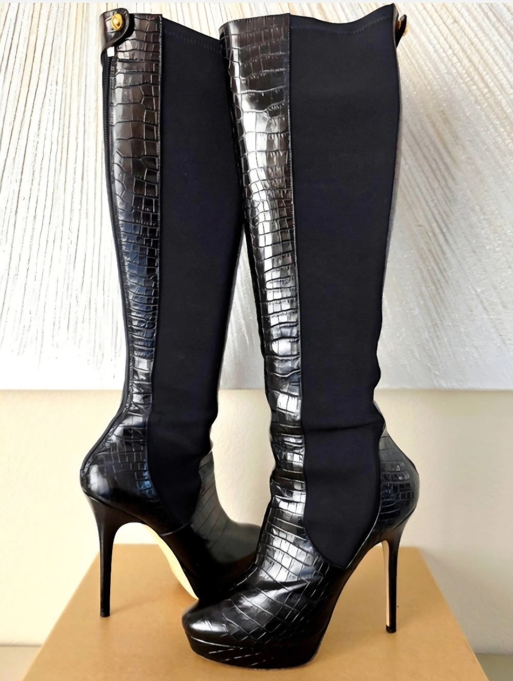 Jimmy Choo Black Croc-Embossed Knee-High Heeled Boots with Stretch Panels US 8 - Picture 4 of 16